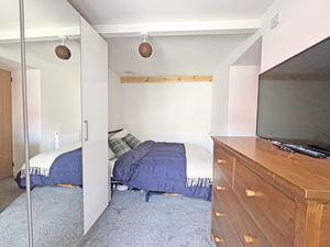 Photo 10- click for photo gallery